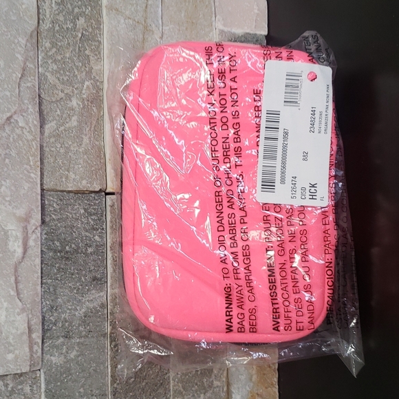 Nordstrom Tech Travel Organizer - Picture 2 of 6